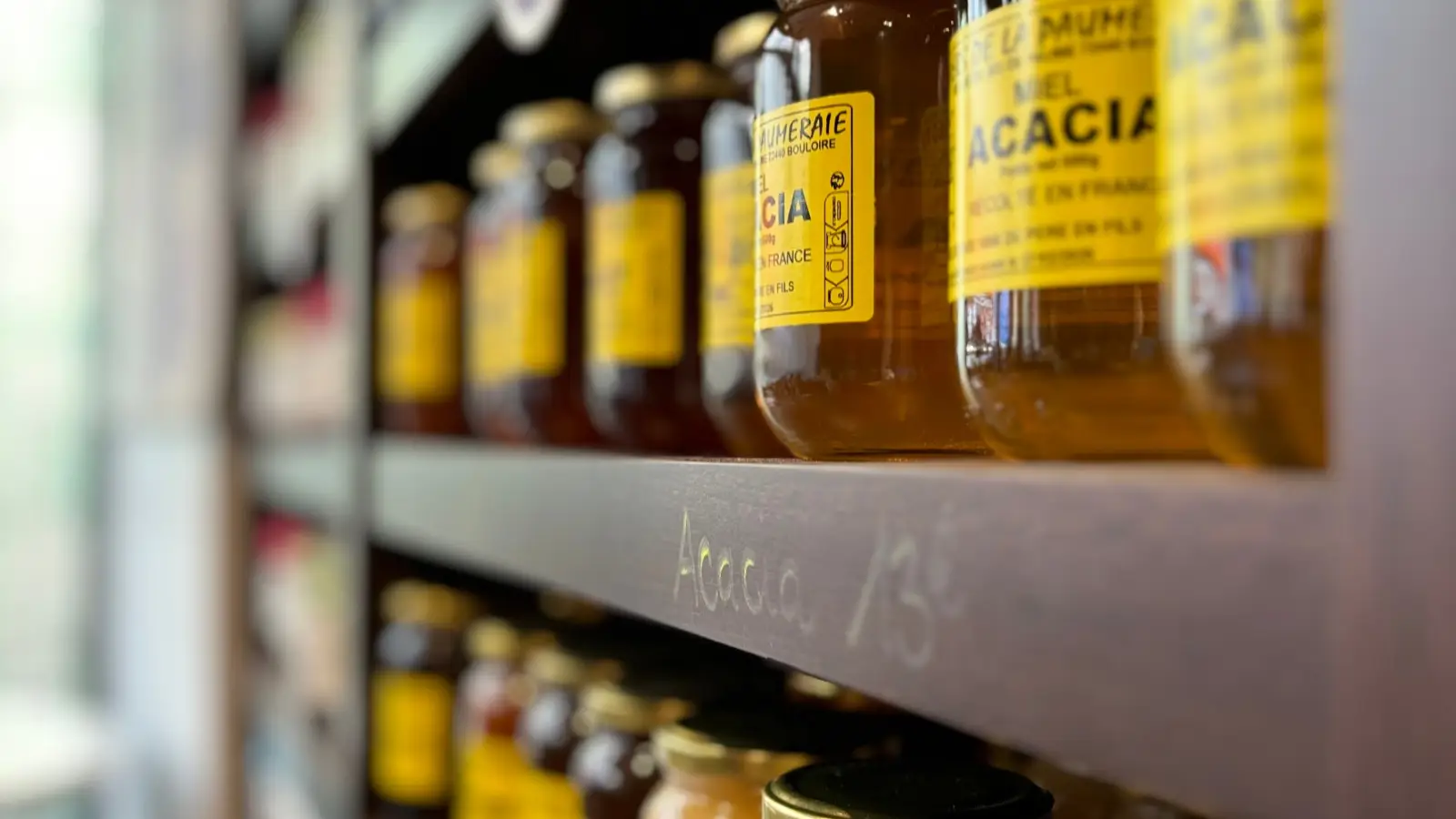 The Label Trick That's Costing You Real Manuka Honey