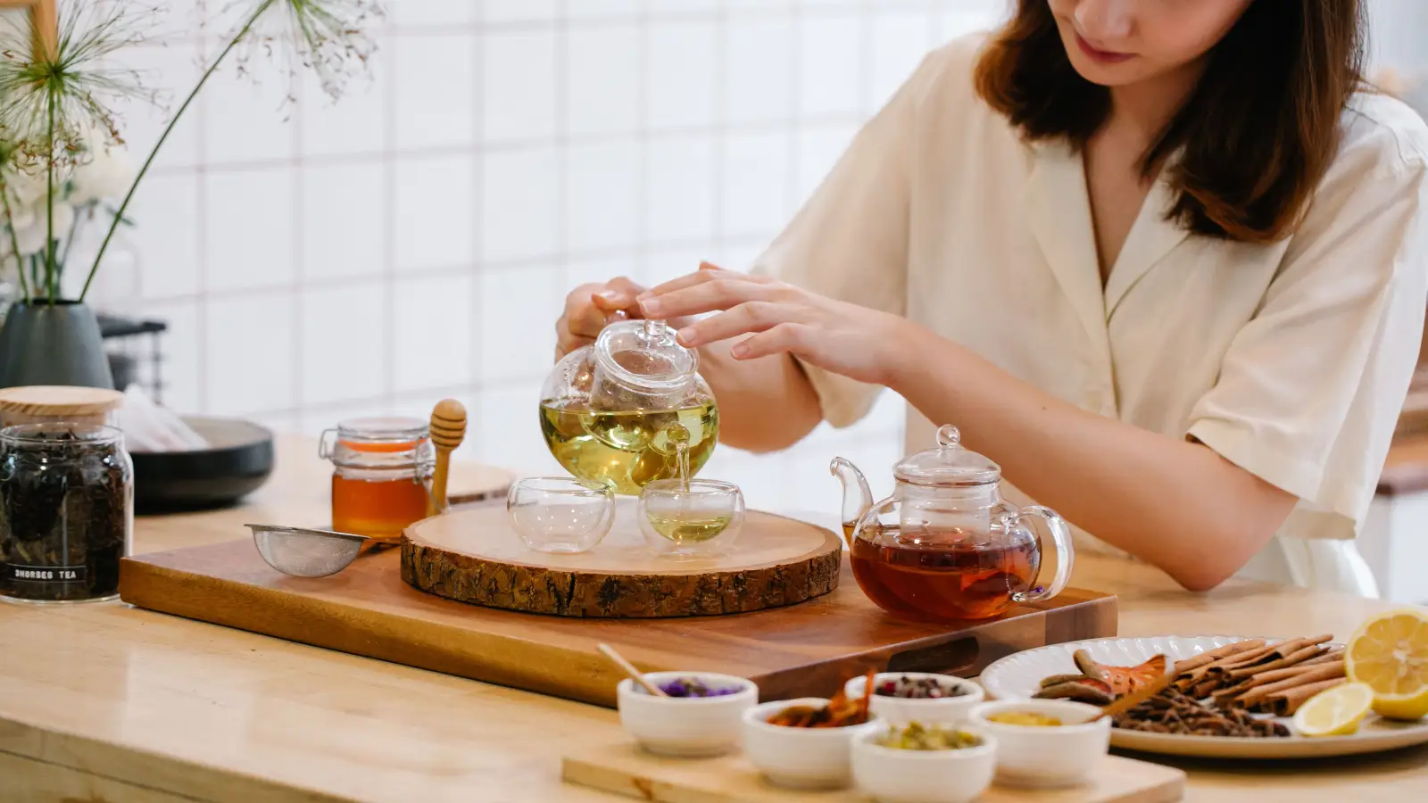 Monofloral Honey Isn't Healthier Than Blends — Here's Why