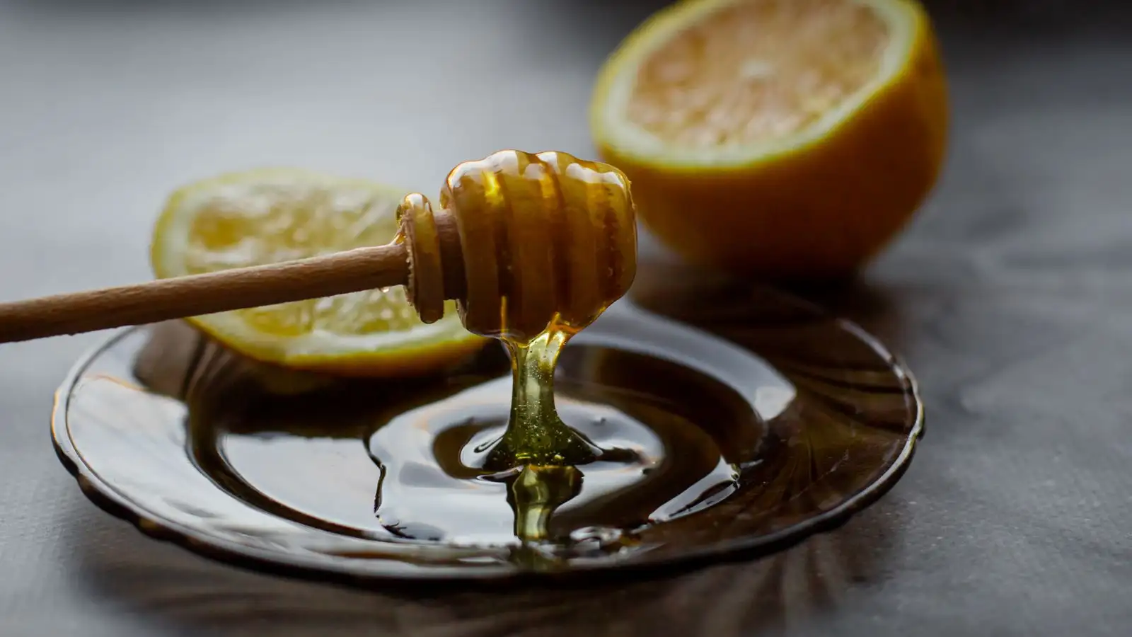 Does Raw Honey Still Matter Once It Goes Into a 350°F Oven?