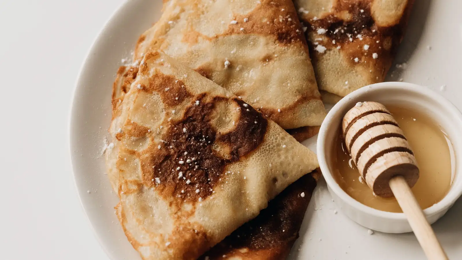How to Swap Honey for Sugar Without Ruining Your Recipe