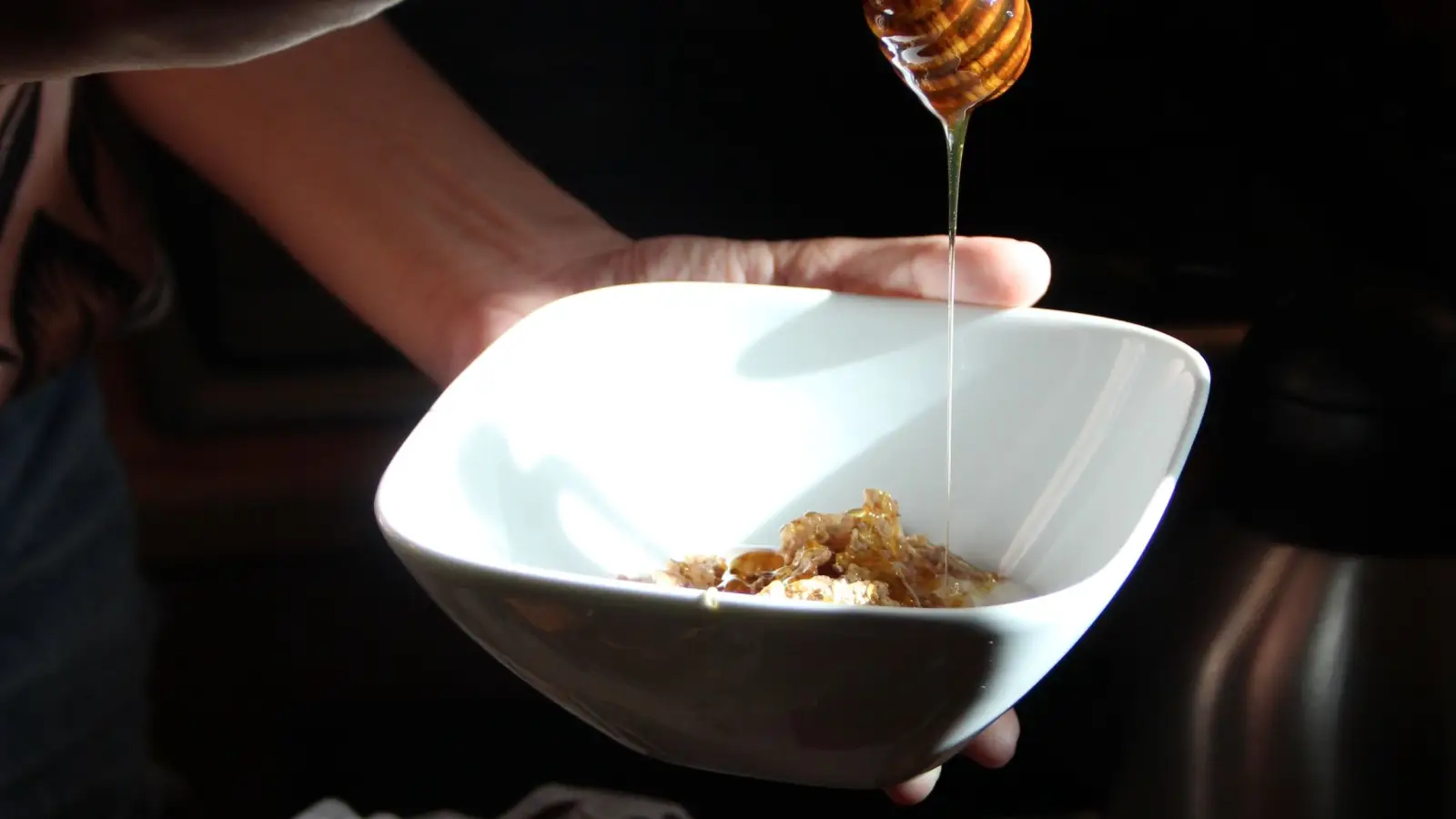 Why Honey Isn't Always Healthier Than Sugar (And When It Is)