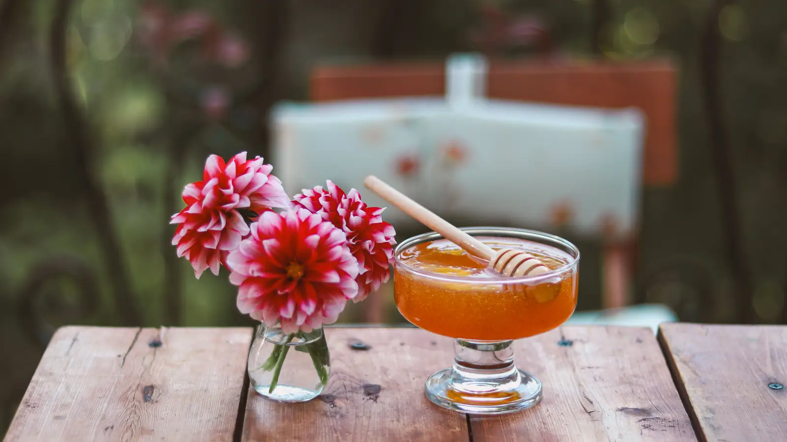 You're Ruining Your Wildflower Honey Every Time You Do This